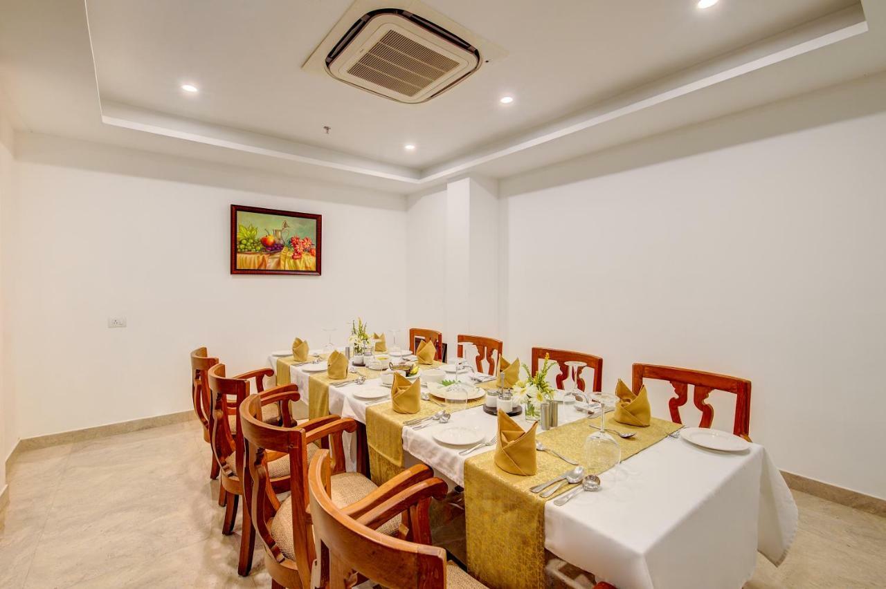 Sterling Guruvayur Hotel Екстериор снимка